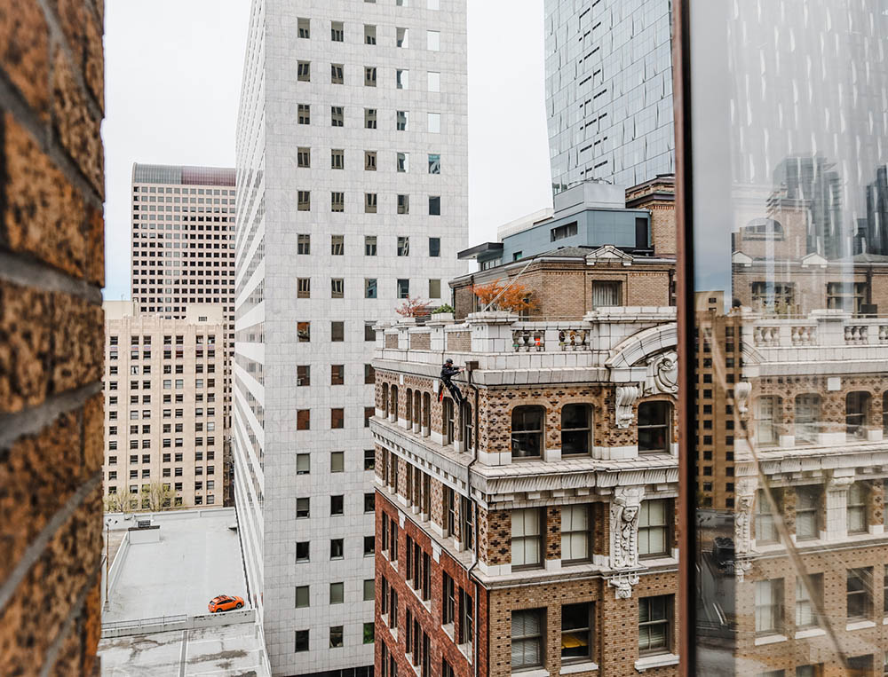 Seattle Cobb building before facade clean up